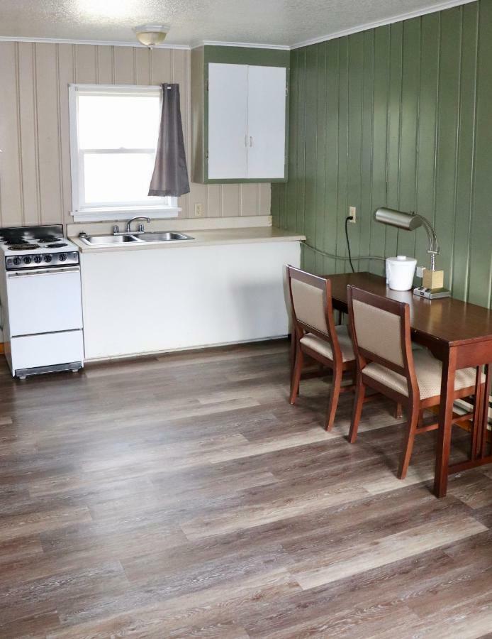 Libby Evergreen Extension汽车旅馆 外观 照片